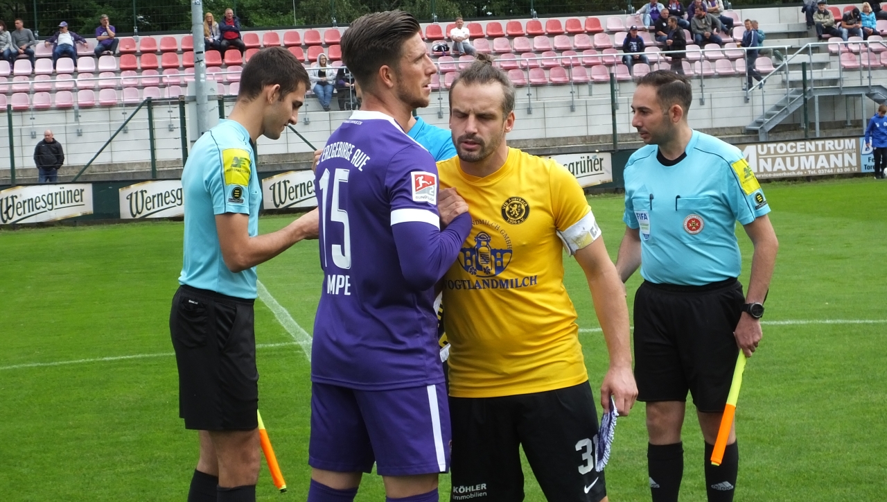 Veilchen-Testspiel in Auerbach